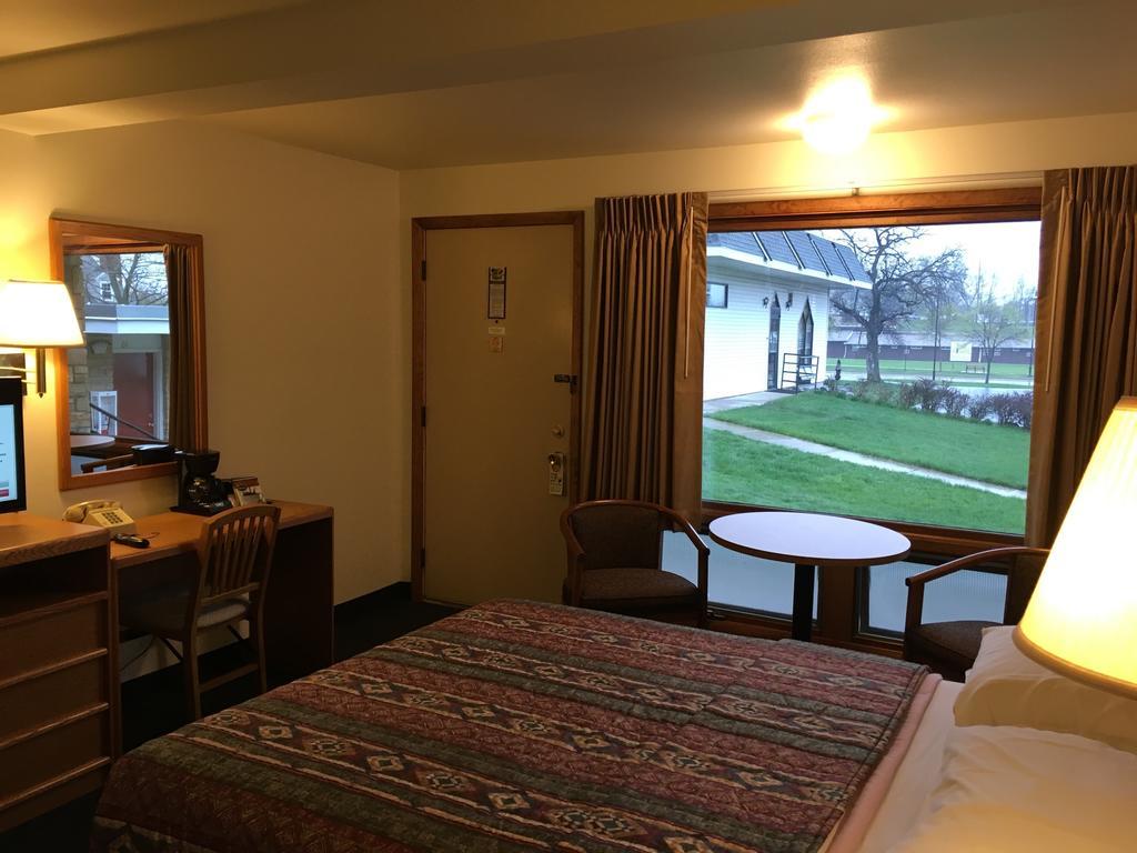 Indian Trail Motel Wisconsin Dells Eksteriør bilde
