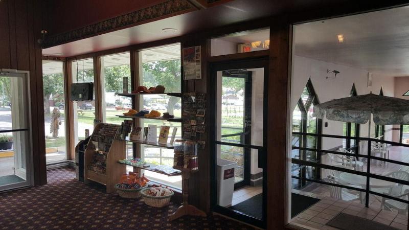 Indian Trail Motel Wisconsin Dells Eksteriør bilde
