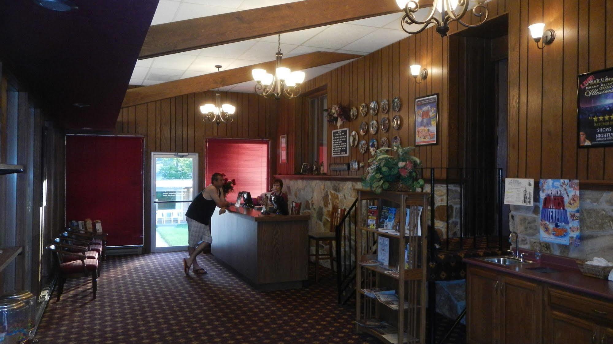 Indian Trail Motel Wisconsin Dells Eksteriør bilde